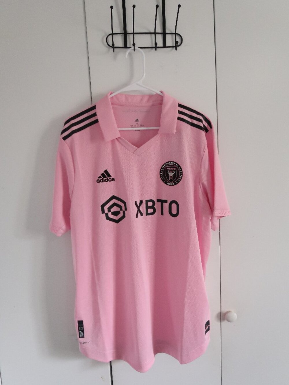 Inter Miami CF, futbol club, XBTO adidas jersey pink with black, size XL, NWT